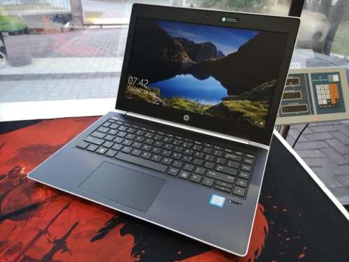 Latest 8th GEN i5 HP DESIGN*AS BRAND NEW*HP PROBOOK 430G5*i5-8250U*16GB*256GB SSD*WARRANTY 2021*